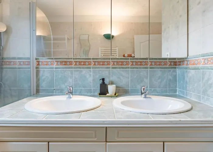 Villa L'oustalet, Un Havre De Paix Fontenilles